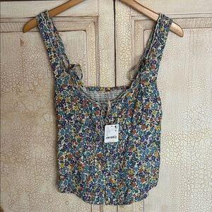 Free People Ellia Floral Print Top - Snap Closure in the front NWT Size XS